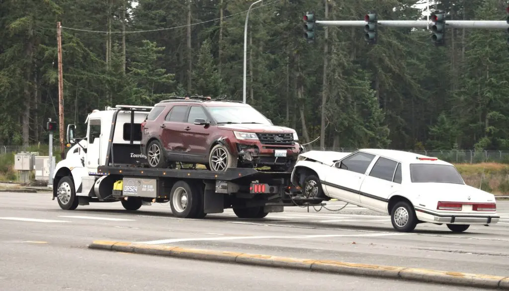 How Much Is a Tow Truck? Costs Explained for Every Budget 2 How Much Is a Tow Truck