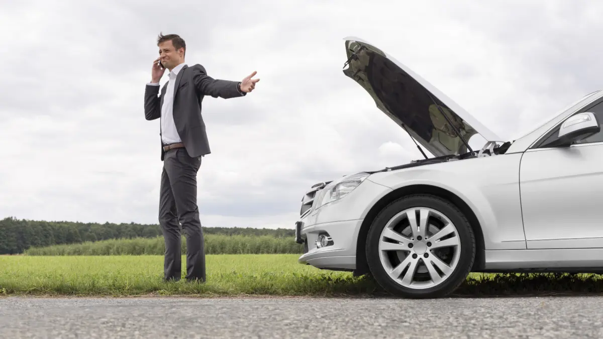 Is a Tow Truck an Emergency Vehicle? Know the Key Facts 5 Support for Stranded Drivers