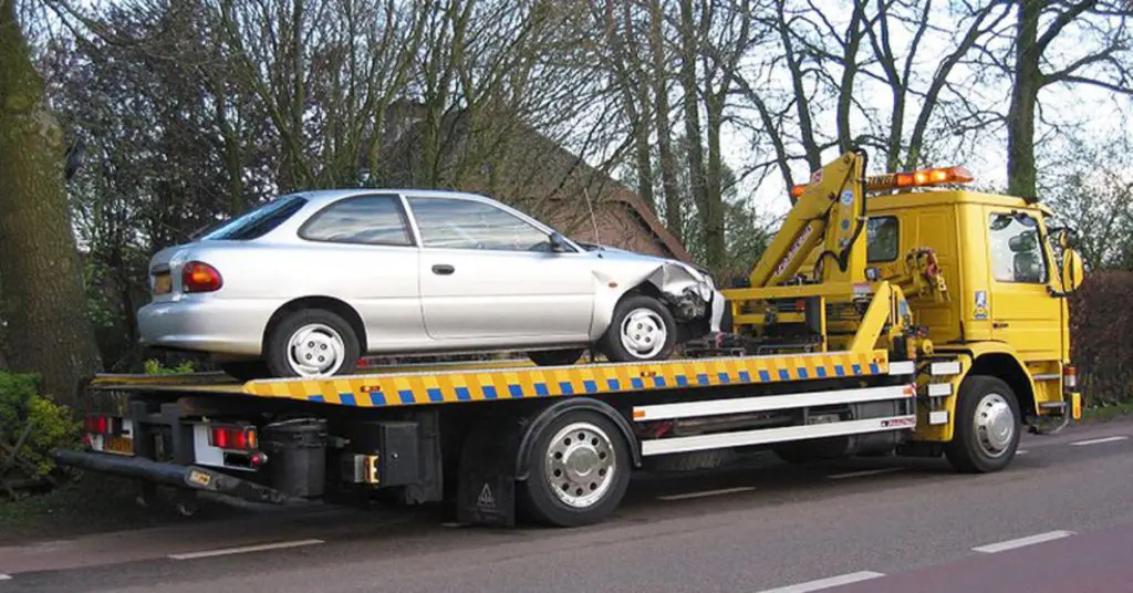 Where to Tow Car After Accident: Best Options to Consider 2 where to tow car after accident