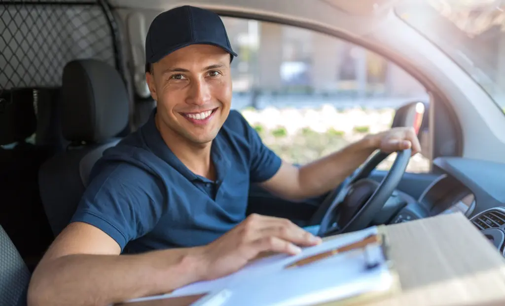 Do You Tip Car Transport Drivers? Etiquette & Best Practices 2 Do You Tip Car Transport Drivers