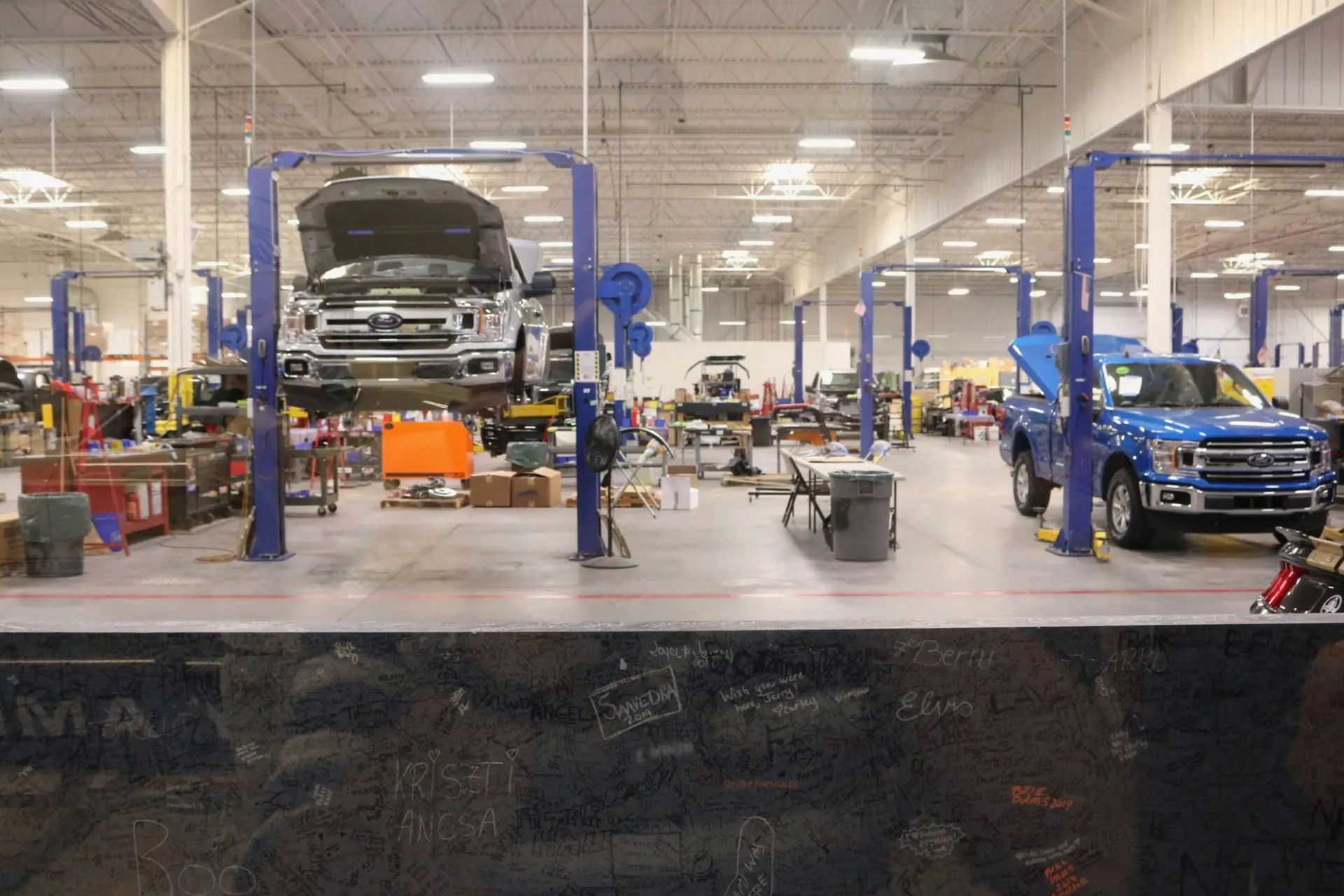 How Are New Cars Transported to Dealerships Efficiently 1 Manufacturing and Pre-Delivery Preparations