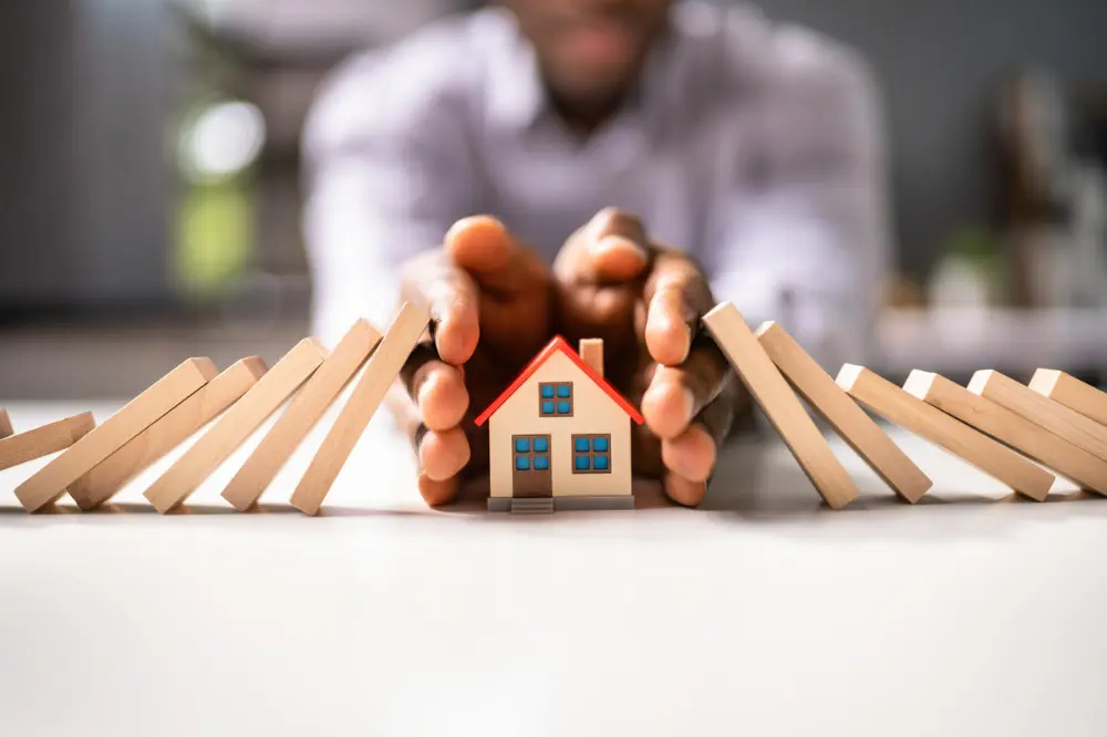 Can I Park My Commercial Truck at Home? Rules & Guidelines 4 home insurance