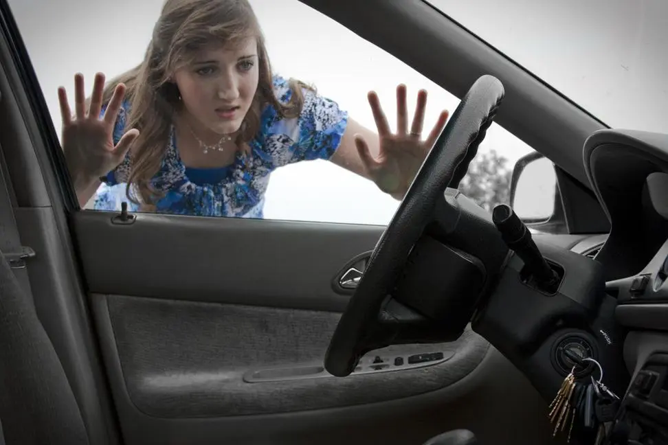 Can You Tow a Car Without Keys? Expert Tips and Methods 2 Can You Tow a Car Without Keys