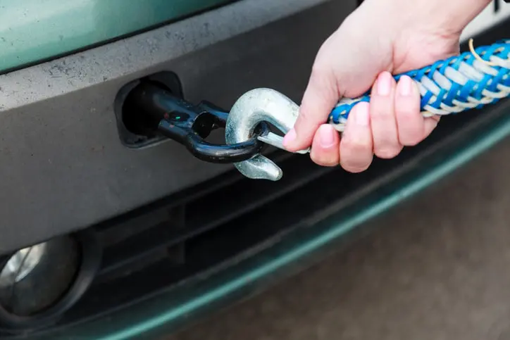 Can You Tow a Car in a Park? Essential Facts to Know 2