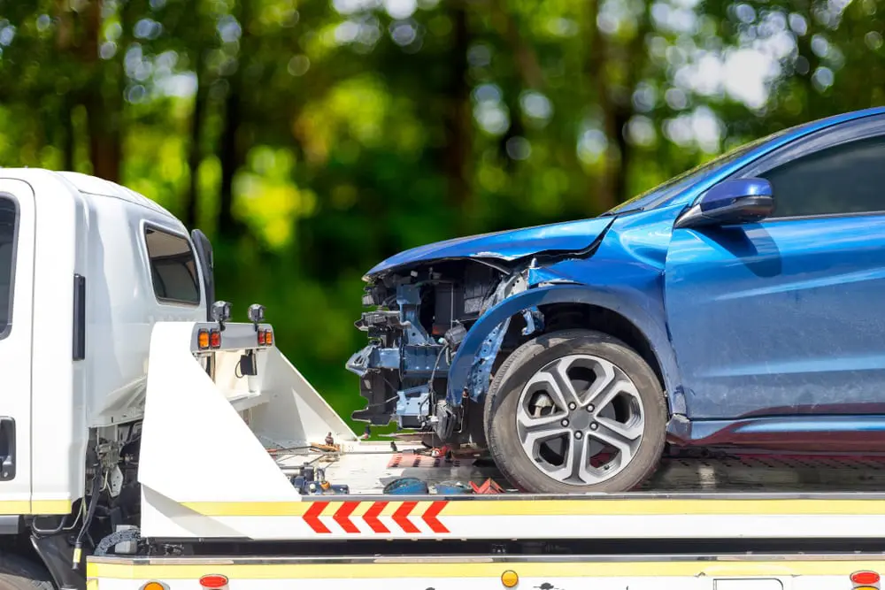 Who Pays for Towing and Storage After an Accident? Guide 3 Who Usually Pays for Towing After an Accident?